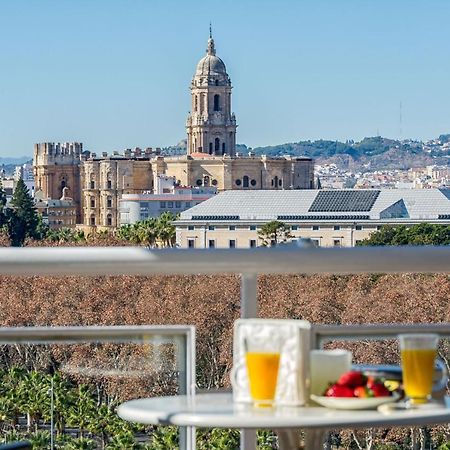 Susana Beach Apartment In Malaga By Solaga Holiday Homes Eksteriør billede
